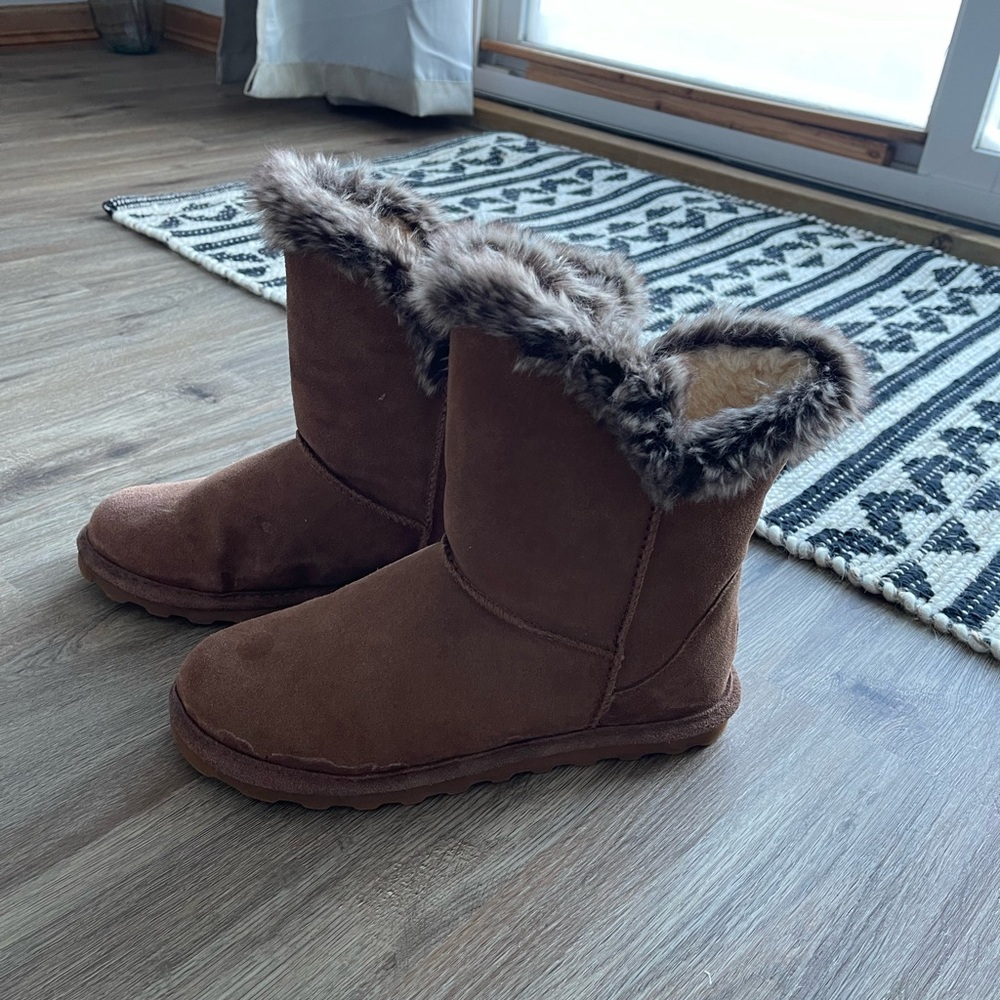 Womens Bearpaw Boots